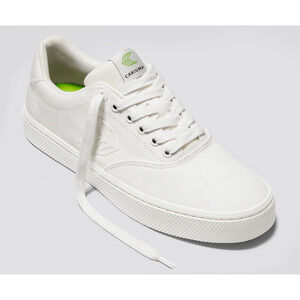 Cariuma Naioca Sneakers MENS 8.5 WOMENS 10 Off White Canvas NIB